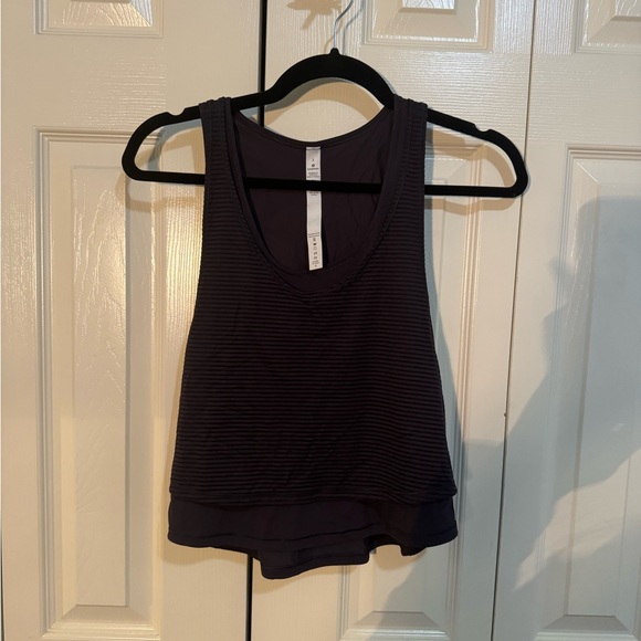 Lululemon Lean In Tank - Picture 2 of 7